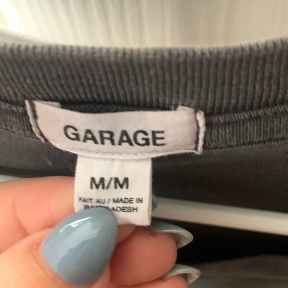 set of 2: garage crop t-shirts - Picture 3 of 3